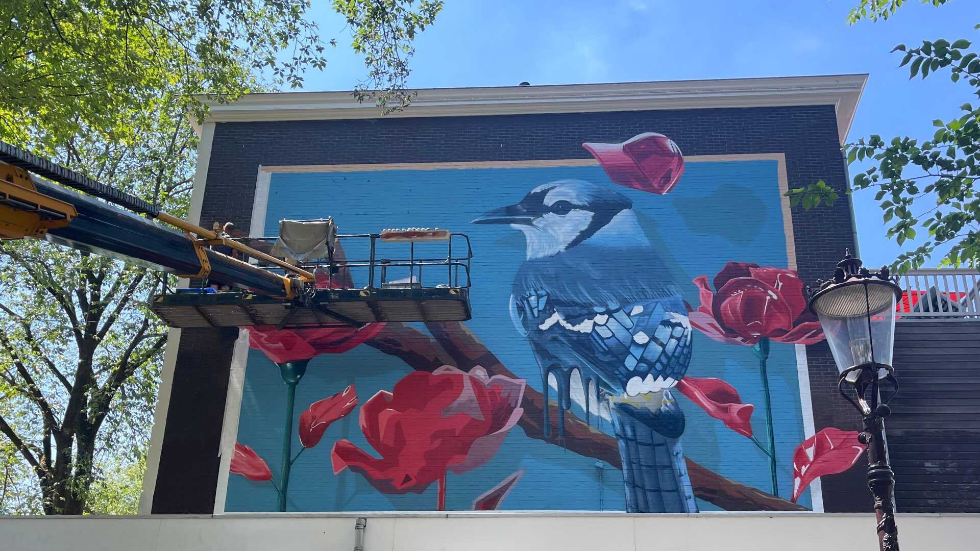 Mural van Karski en Tim Rodermans voor de buurt aan de Sarphatistraat
